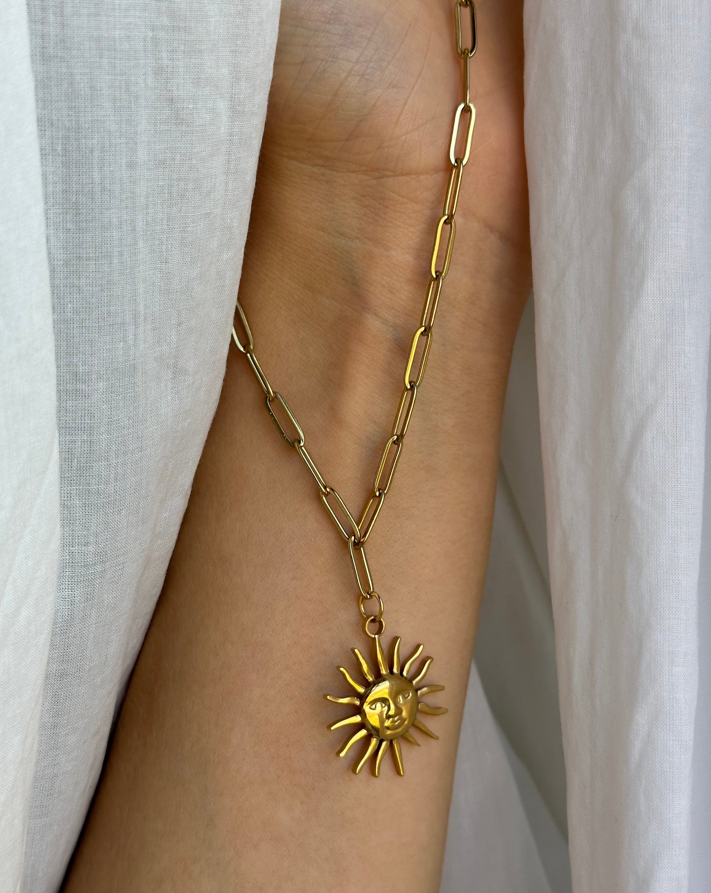 Collier Sun