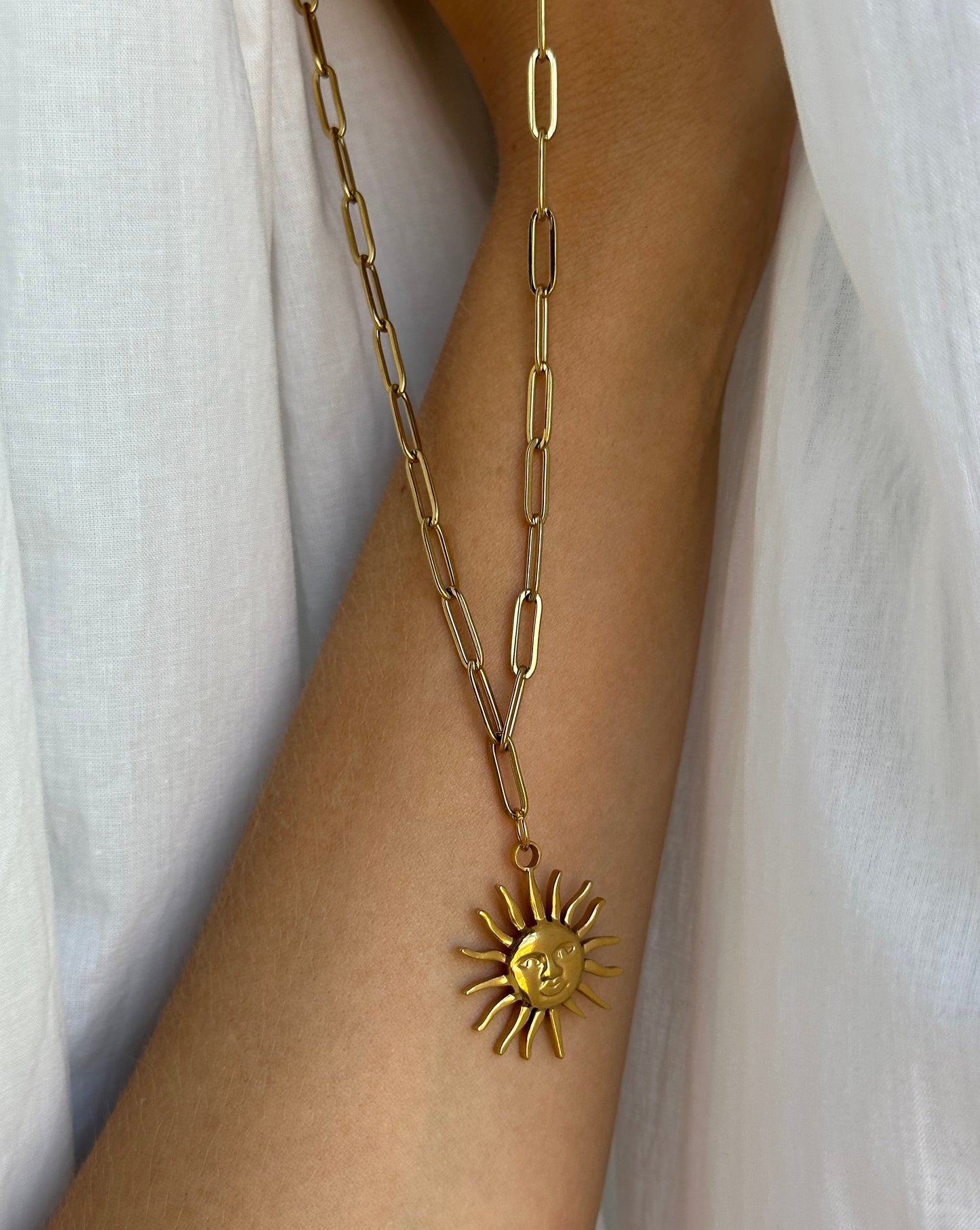 Collier Sun