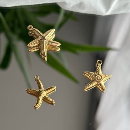 Large gold starfish - Charm