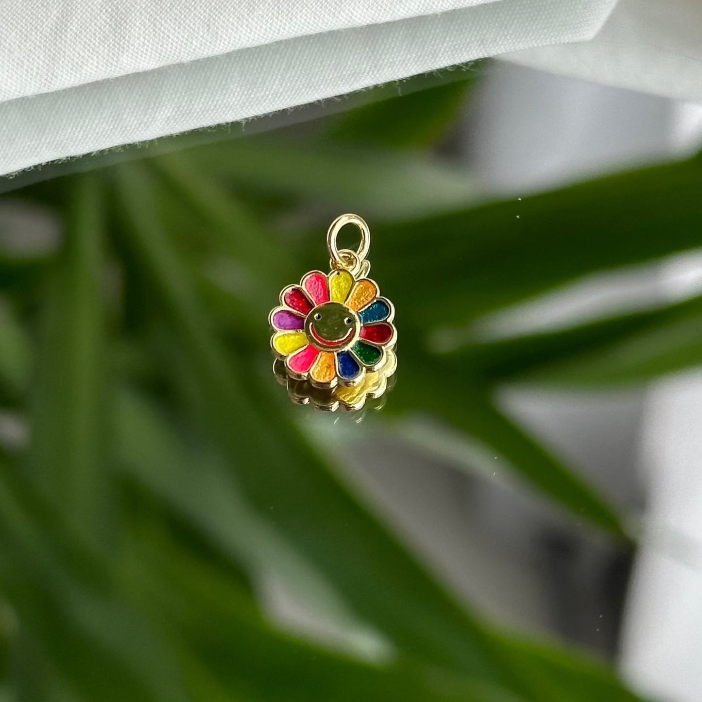 Colorful flower - Charm