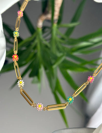 Gold stainless steel flower paperclip chain - Chain